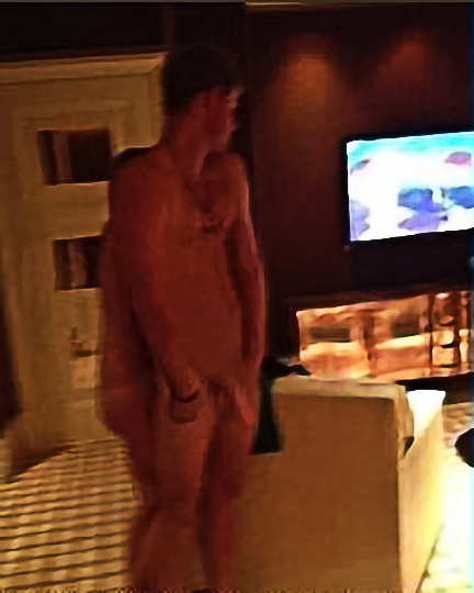 Príncipe Harry desnudo